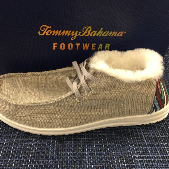 💚Tommy Bahamas comfy Loafer slip ons❤️ - Picture 3 of 8